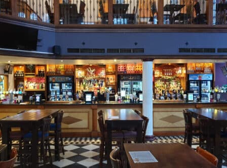 Robert the Bruce exterior