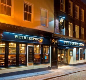 Wetherspoons Rochester The Golden Lion - J D Wetherspoon