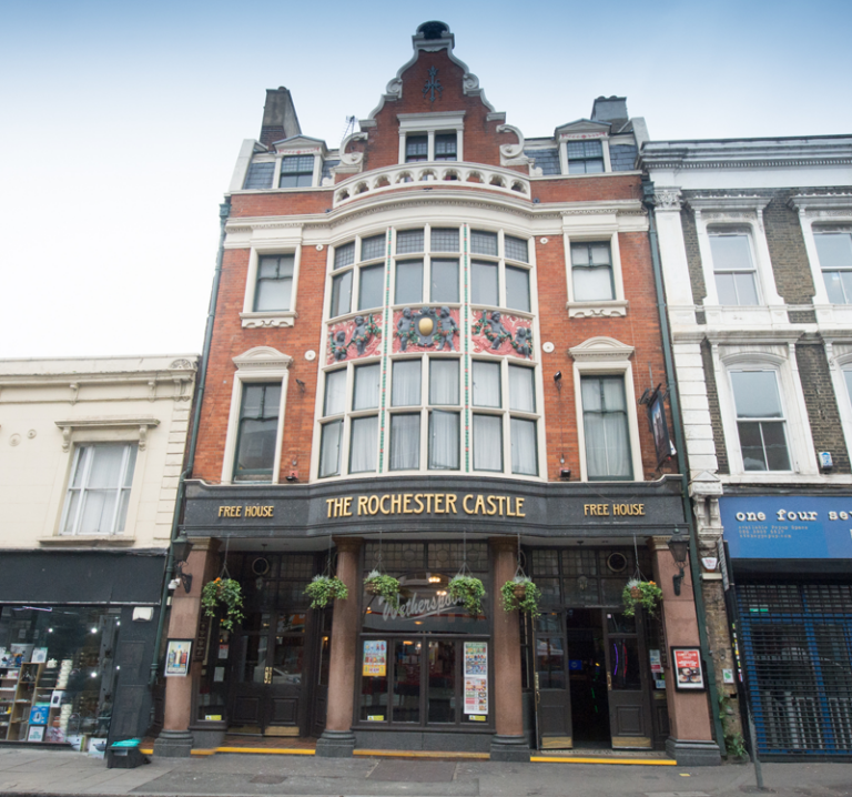 Wetherspoons Rochester The Rochester Castle - J D Wetherspoon
